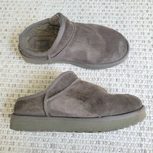 UGG Womens 9 Ultra Mini Short Slippers Boots Gray Shearling Winter Shoes